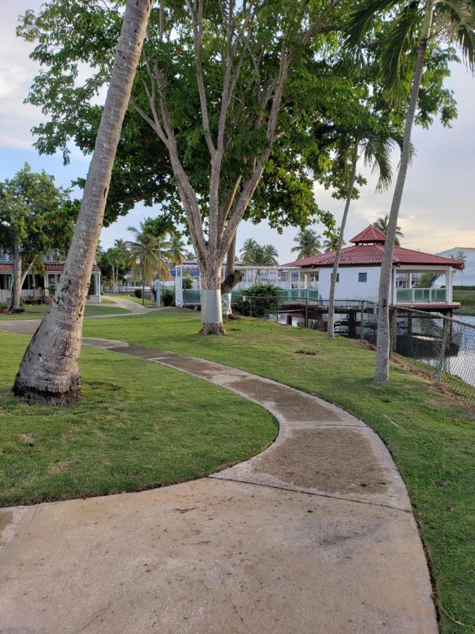 Beach Villas Dorado Puerto Rico Exterior photo